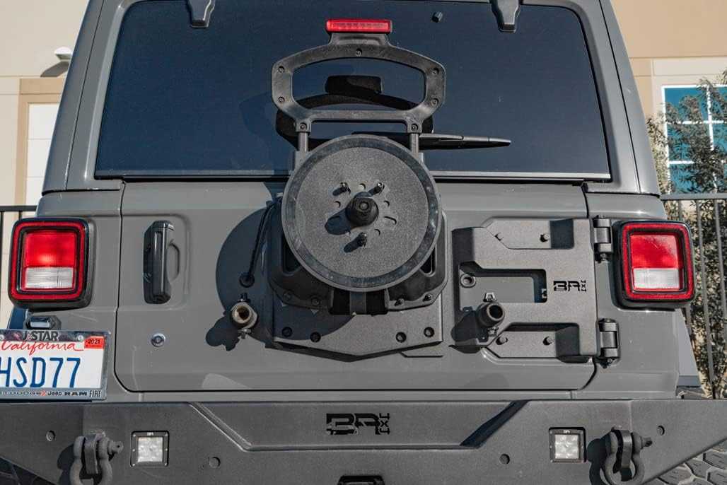 2018-2024 Jeep Wrangler JL with reinforced tire carrier and integrated brake light.