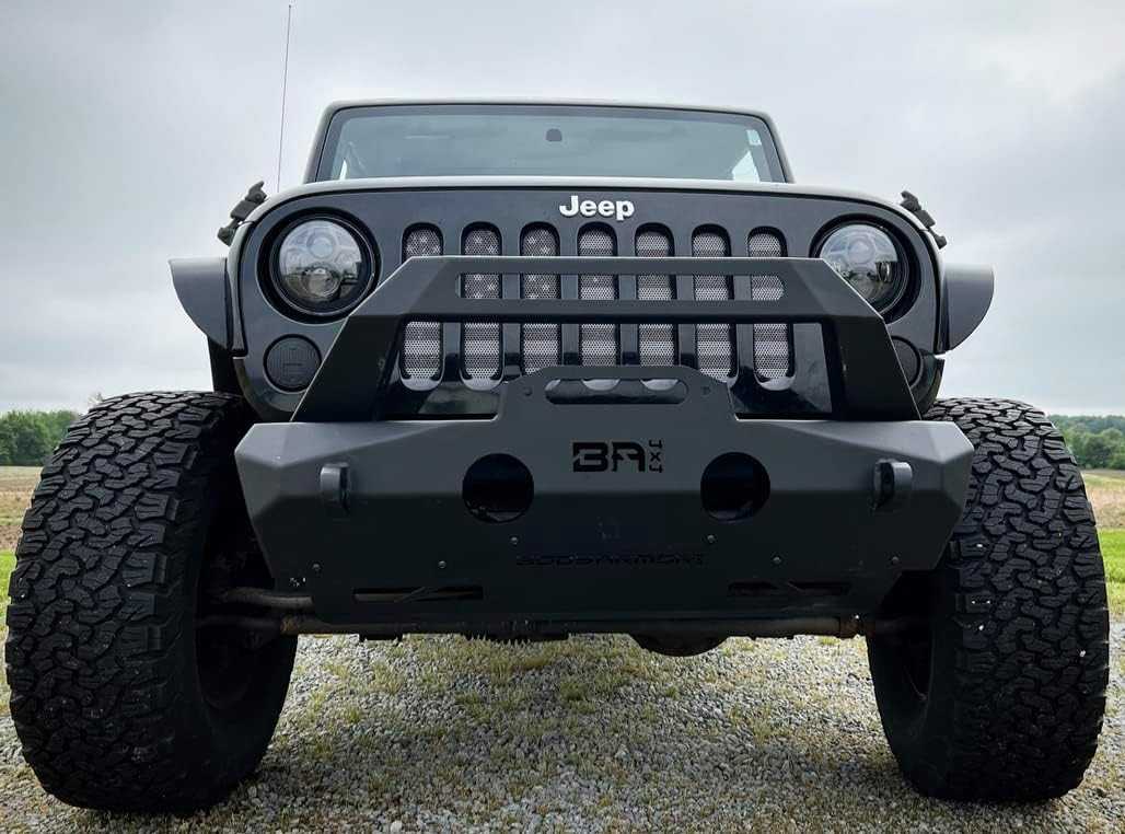 2007–2024 Jeep Wrangler JK/JL & Gladiator JT with Orion Stubby Front Bumper featuring high clearance design.